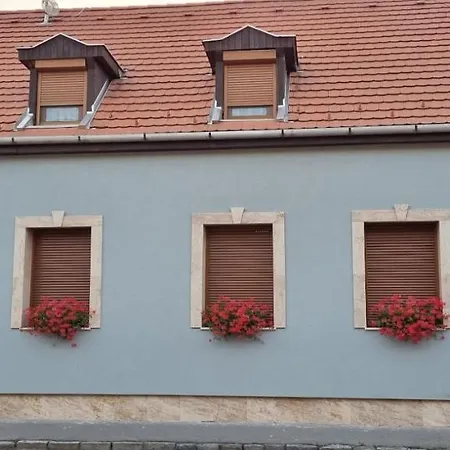 Szekely Vendeghaz * Esztergom